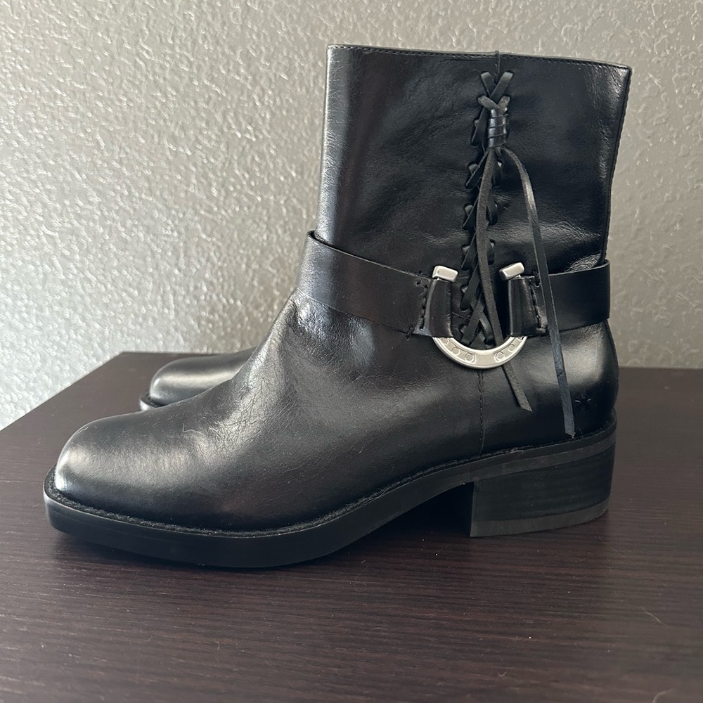 Women’s Lucky Brand Kamany Black Braided Leather Moto
Heel Booties Size 7.5